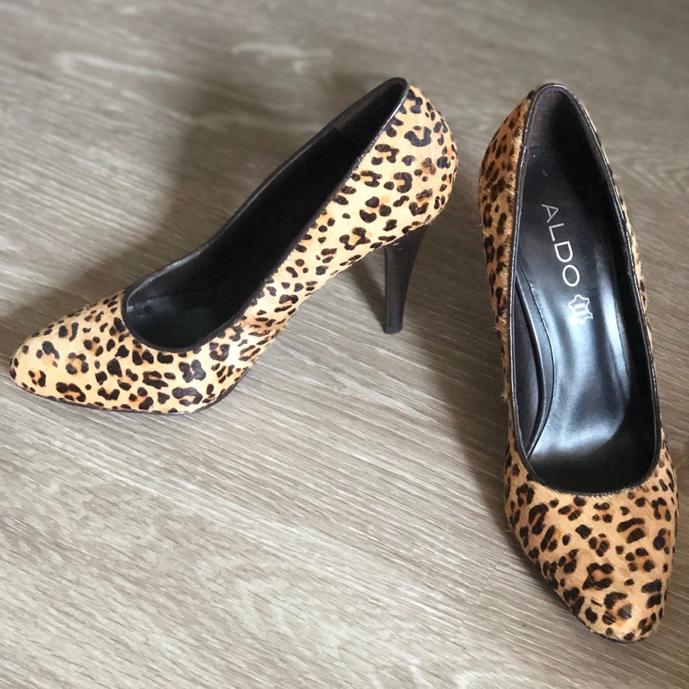 Leopard print heels size 7